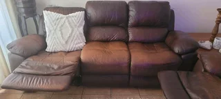 2 &amp; 3 Seater Lounge Suite