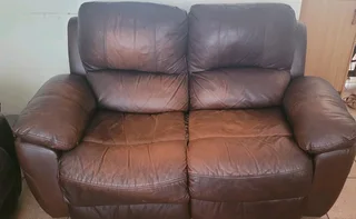 2 &amp; 3 Seater Lounge Suite
