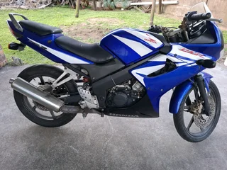 Honda Cbr 125r