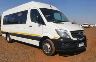 Looking For A Sprinter Bus Or Iveco Daily For Long Distance Travelers