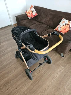 Belecoo 2 in 1 Reversible Stroller Pram