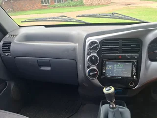 2016 Kia Dropside tipper