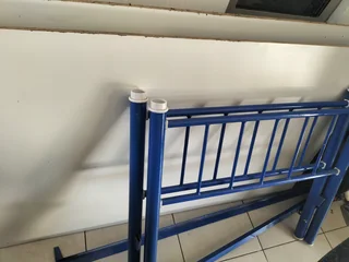 Single Bed /  Bunk bed