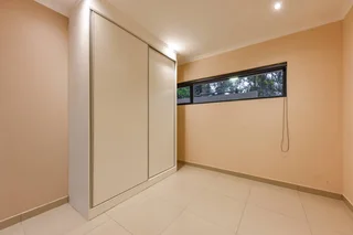 Bryanston cottage to let