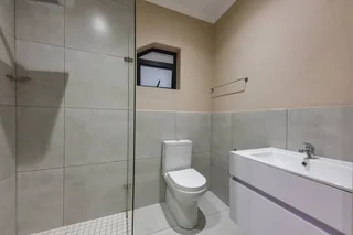 Bryanston cottage to let