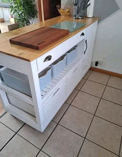 Movable Kitchen Island