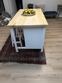 Stand Alone Kitchen Island