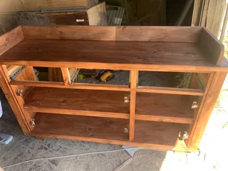 Server/Display Cabinet