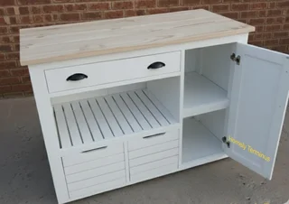 Kitchen Island/ Working Table