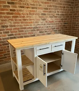 Stand Alone Kitchen Island