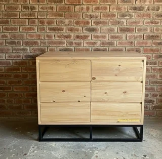 Steel Base Chest of drawers