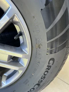 Ford Ranger OEM wheels and tyres