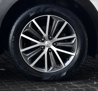 Hyundai Elite Auto OEM Mags & Tyres for Sale