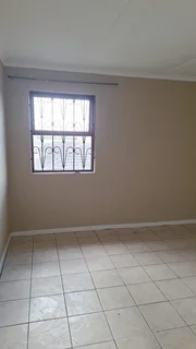 2 BEDROOM APARTMENT TO LET IN KUILSRIVER