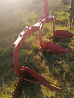 3 row plough