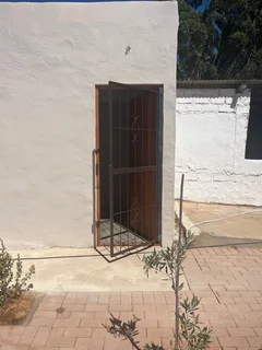 Woonstel te huur - Koringberg (R6500 water en krag ingesluit)