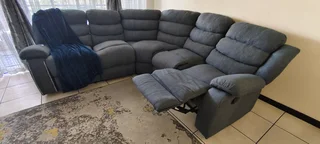 L-Shape corner couch with recliners
