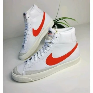 Nike Blazer Mid '77 Red UK9