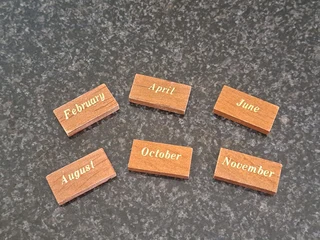 Vintage Wooden Desk Calendar