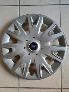 Ford Hubcap x1 (Secondhand)