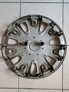 Ford Hubcap x1 (Secondhand)