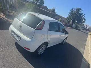 2013 Fiat Punto Hatchback
