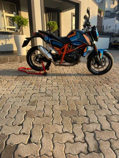 2014 KTM Duke
