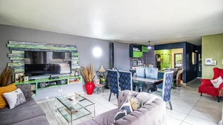 3 bedroom house, 2 baths, main bedroom upstairs,garage,outside entertainment/home office for sale