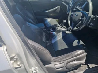 VACATION READY 2017 Hyundai Tucson 2.0 Premium A/T AUTOMATIC with Tow Bar