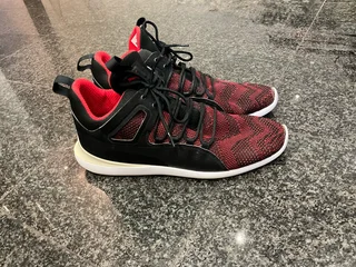 Men’s Puma Scuderia Ferrari Evo Cat Mid &#39;Black Red’ Uk 11/Us12