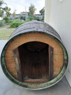Dog kennel