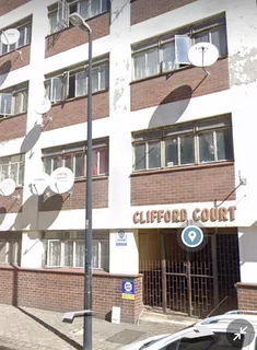 Investors Ambition (Luck) : Deceased Estate : 1 Bed Flat Albert Park Durban