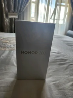 Honor 200...512GB