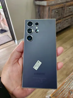 Samsung s24 ultra...256GB