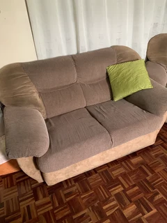 Lounge suite for sale
