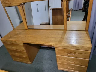 Oak bedrom suit