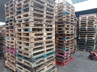 Wooden pallets for sale at R50 each, pls call or WhatsApp Karo 0681196799, we open for business.