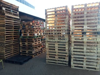Wooden pallets for sale at R50 each pls call or WhatsApp Karo 0681196799, we open for business.