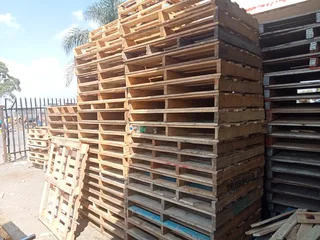 Wooden pallets for sale at R50 each pls call or WhatsApp Karo 0681196799, we open for business.