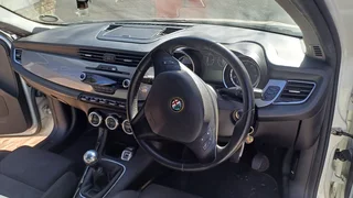 2014 Alfa Romeo Giulietta Hatchback