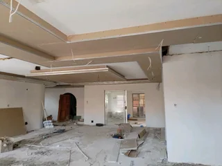 Ceiling and partitions