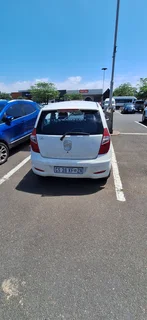 2017 Hyundai i10 Hatchback R55000