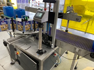 LABELING MACHINES / LABEL APPLICATORS