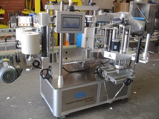 LABELING MACHINES / LABEL APPLICATORS