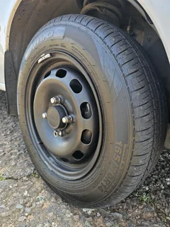 2011 Ford Bantum 1.3i Manual R68,500 ONCO