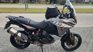 2016 KTM 1190 S Adventure - Only 4000km!!!!!