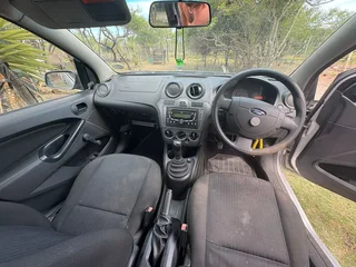 2010 Ford Figo Hatchback