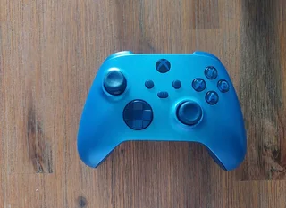 Johannesb - Ad posted by Cuatro Design