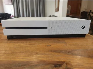 Johannesb - Ad posted by Cuatro Design