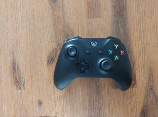 Johannesb - Ad posted by Cuatro Design